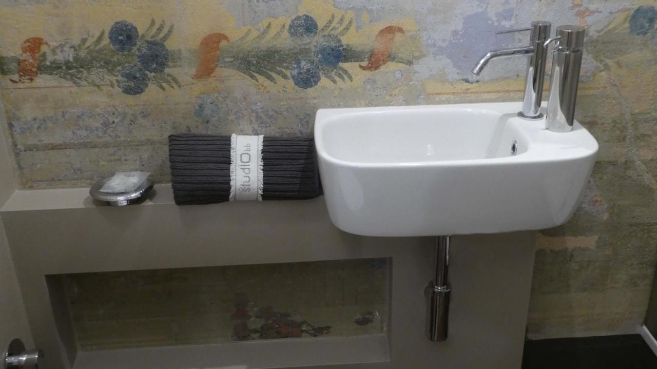 Lo Studio B&B Pistoia Bagian luar foto